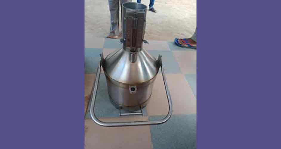 তেল কম দেয়ার অপরাধে আখনঞ্জী ফিলিং স্টেশনকে জরিমানা