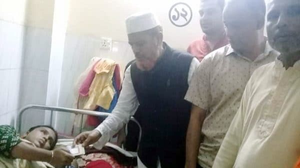 কবসায় ট্রেন দুর্ঘটনায় আহতদের দেখতে নবীগঞ্জ হাসপাতালে এমপি মিলাদ গাজী