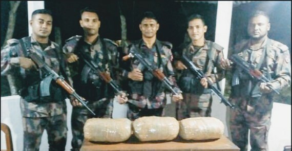 মাধবপুরে ২৯ বোতল মদ ও গাঁজা উদ্ধার