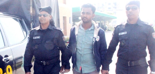 কলেজ ছাত্রীকে গণধর্ষণে আসামি গ্রেফতার
