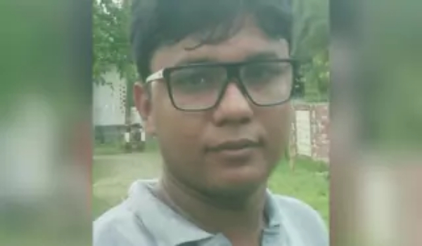 চীন থেকে কিট কিনে পাঠাচ্ছেন বাংলাদেশি তরুণ