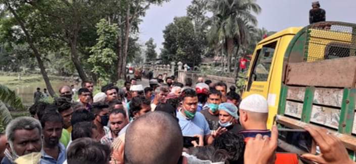 নবীগঞ্জে ভিজিডির চালসহ জনতার হাতে আটক চেয়ারম্যান