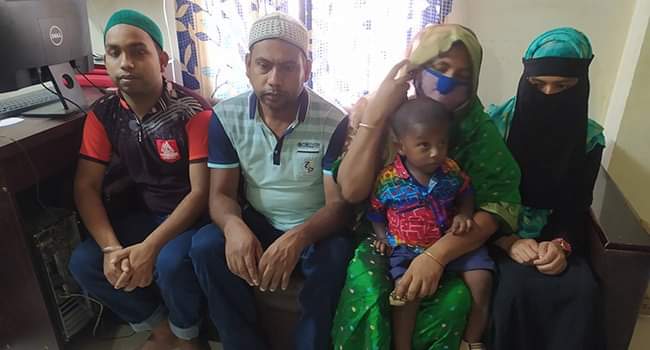 FB_IMG_1588686982969 পবিত্র রমজানে সপরিবারে ইসলাম গ্রহণ