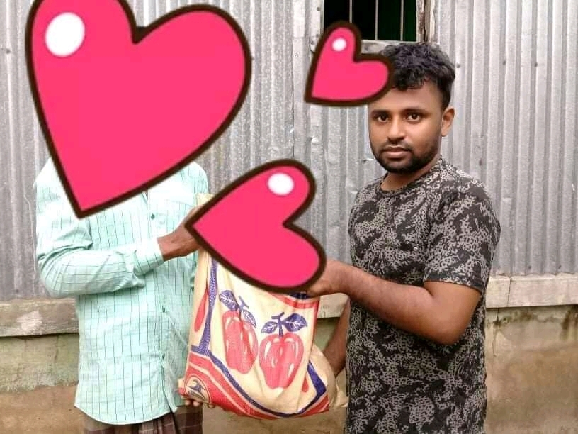 ফোন করলেই ইদ উপহার নিয়ে হাজির ফয়সাল