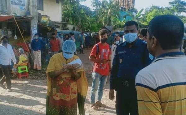 মাধবপুরে মাস্ক না থাকায় ৮ জনকে জরিমানা