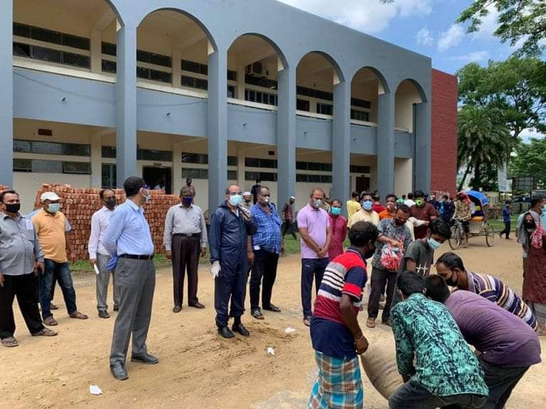 হবিগঞ্জে ৪০০ পরিবারে ত্রাণ বিতরণ