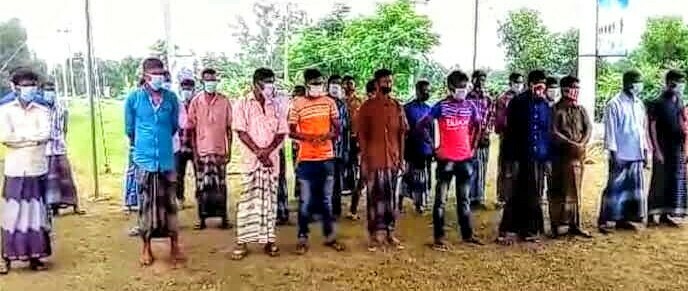 হবিগঞ্জে আত্মসমর্পণ করলো ৭৫ জন চোরাকারবারী হবিগঞ্জে আত্মসমর্পণ করলো ৭৫ জন চোরাকারবারী