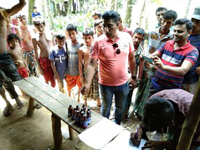 চুনারুঘাটে ভারতীয় ফেন্সিডিল জব্ধ