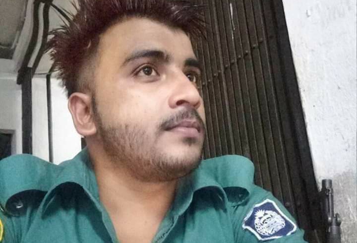 কনস্টেবলের বিরুদ্ধে যৌতুকের জন্য স্ত্রী নির্যাতনের অভিযোগ