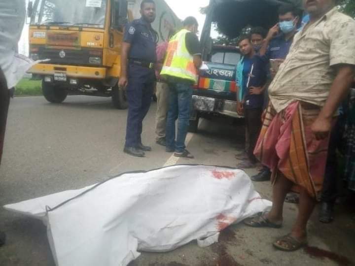 হবিগঞ্জের মাধবপুরে দ্রুতগামী বাসের ধাক্কায় নিহত ১