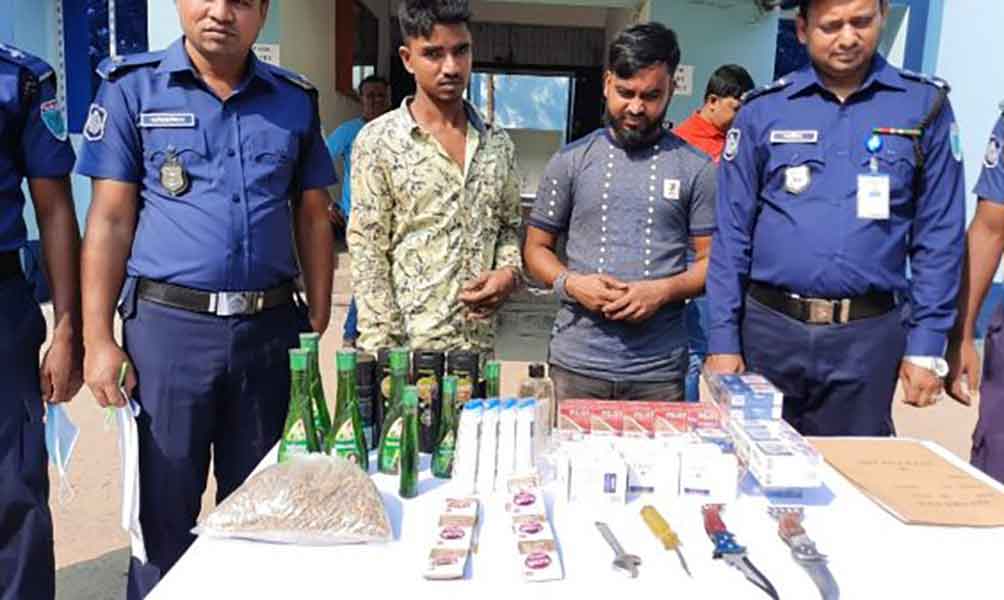 লাখাইয়ে দোকানে চুরিকৃত মালামাল উদ্ধার