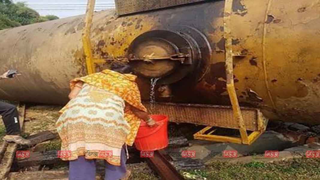 প্রায় ১৩ ঘণ্টা পর সিলেটের সাথে রেল যোগাযোগ শুরু