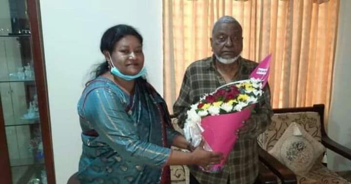 ভাষা সৈনিক এডভোকেট চৌধুরী আব্দুল হাই কে জেলা প্রশাসনের বিশেষ সম্মাননা প্রদান