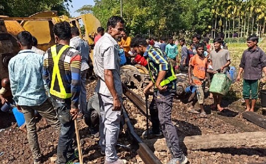 সিলেটে রেল যোগাযোগ বিচ্ছিন্ন