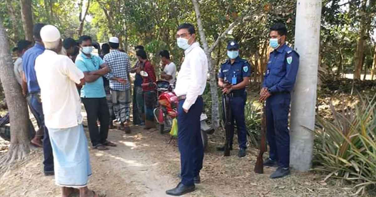 চুনারুঘাটে অবৈধভাবে বালু উত্তোলনের দায়ে ৫০০০০ টাকা জরিমানা