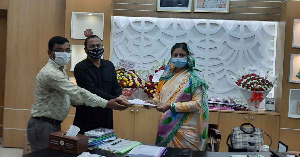 বেসরকারি শিক্ষা প্রতিষ্ঠান তৃতীয় শ্রেণি কর্মচারী পরিষদ হবিগঞ্জ জেলা শাখার প্রধানমন্ত্রীর বরাবর স্মারকলিপি প্রদান