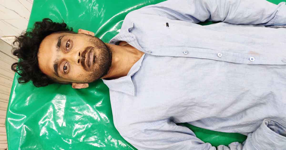 শায়েস্তাগঞ্জে পূর্ব বিরোধের জের ধরে ব্যবসায়ী ও তার মাকে পিটিয়ে আহত