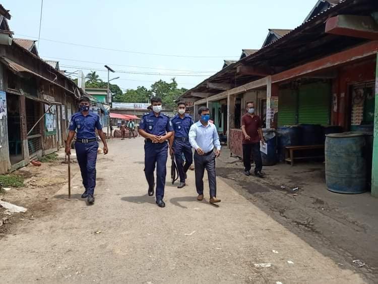 লকডাউনের ২য় দিনে আজমিরিগঞ্জে প্রশাসনের অভিযান