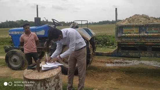 মাধবপুরে অবৈধভাবে বালু উত্তোলন কারীকে জরিমানা