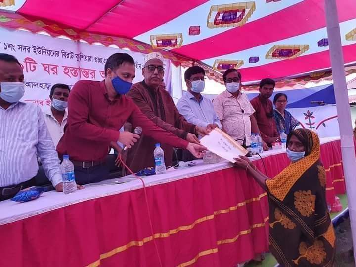 আজমিরীগঞ্জে কুশিয়ারা গুচ্ছগ্রাম প্রকল্পের ৩০ ঘর ভূমিহীনদের মধ্যে হস্তান্তর