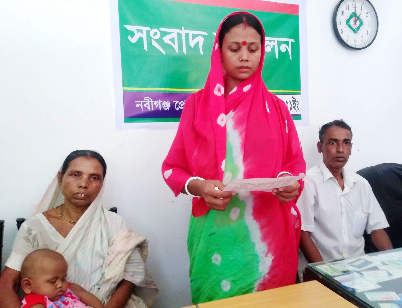 নবীগঞ্জে আসামী গ্রেফতার না করায় পুলিশের বিরুদ্ধে বাদীর সংবাদ সম্মেলন