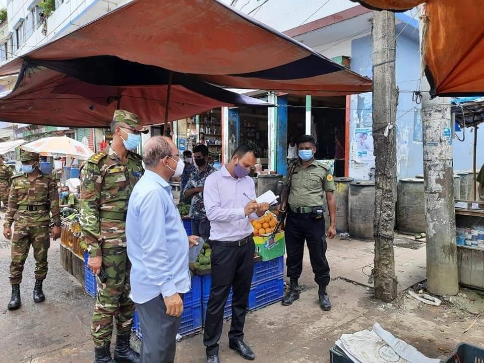 কঠোর লকডাউনের তৃতীয় দিনে মাধবপুরে মামলা-জরিমানা