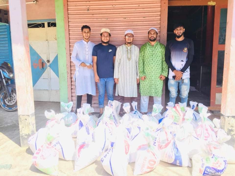 নবীগঞ্জে অসহায় মানুষদের পাশে দাড়ালো প্রভাতী সামাজিক সংস্থা নবীগঞ্জে অসহায় মানুষদের পাশে দাড়ালো প্রভাতী সামাজিক সংস্থা