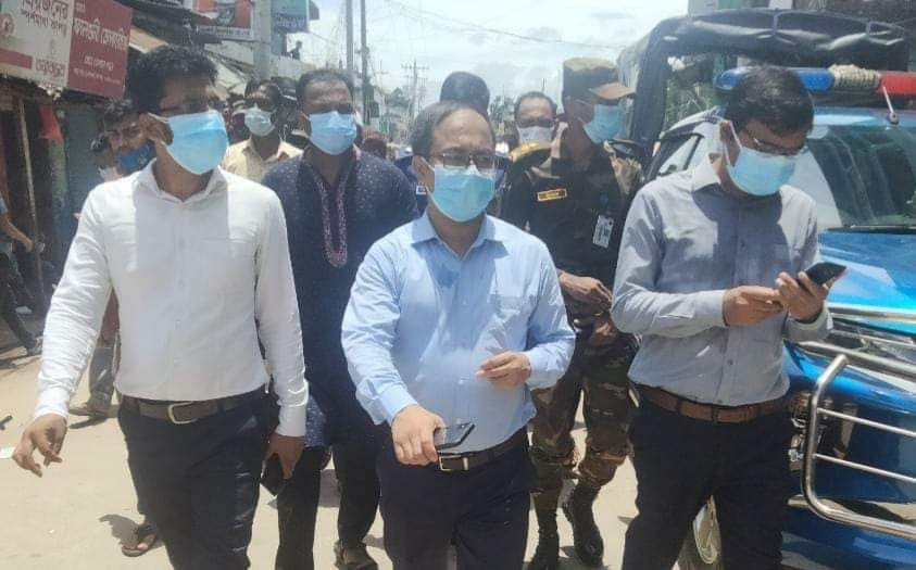 লকডাউন বাস্তবায়নে জেলায় অব্যাহত আছে টহল ও ভ্রাম্যমাণ আদালত