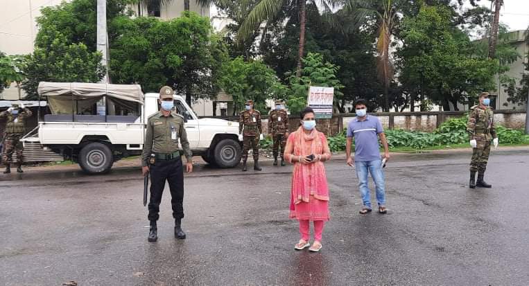 সদর উপজেলায় কঠোর লগডাউনের ২য় দিনে প্রশাসনের অভিযান