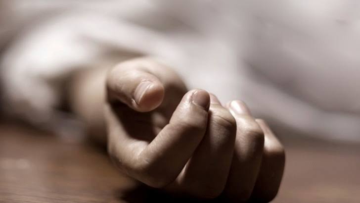 চুনারুঘাটে দা দিয়ে কুপিয়ে প্রবাসীর কব্জি কেটে ফেলেছে প্রতিপক্ষরা