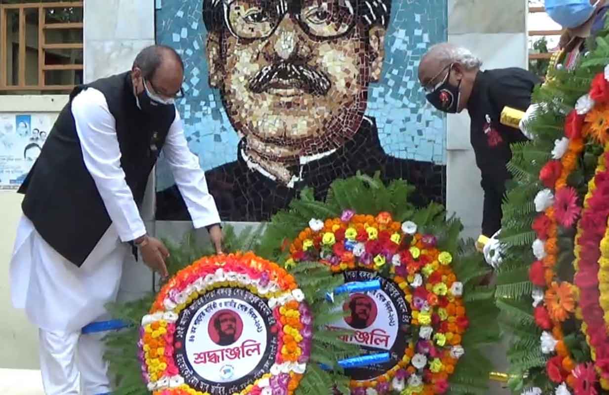 হবিগঞ্জে-যথাযোগ্য-মর্যাদায়-বঙ্গবন্ধুর-শাহাদাত-বার্ষিকী-ও-জাতীয়-শোক-দিবস-পালন-3 হবিগঞ্জে যথাযোগ্য মর্যাদায় বঙ্গবন্ধুর শাহাদাত বার্ষিকী ও জাতীয় শোক দিবস পালন