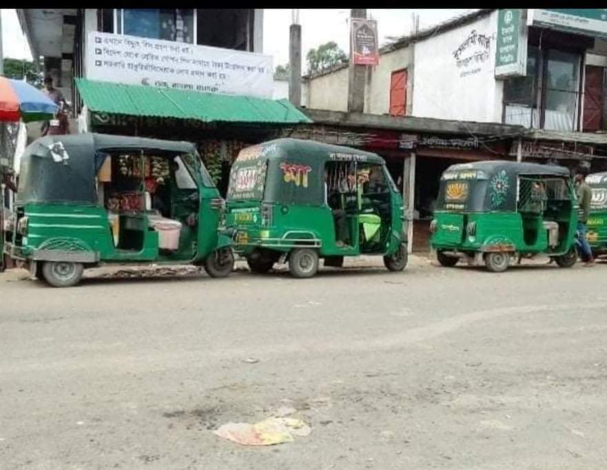 লাখাইয়ে অটোরিক্সায় ভাড়া আদায়ে নৈরাজ্যকর পরিস্থিতি, যেন দেখার কেউ নেই