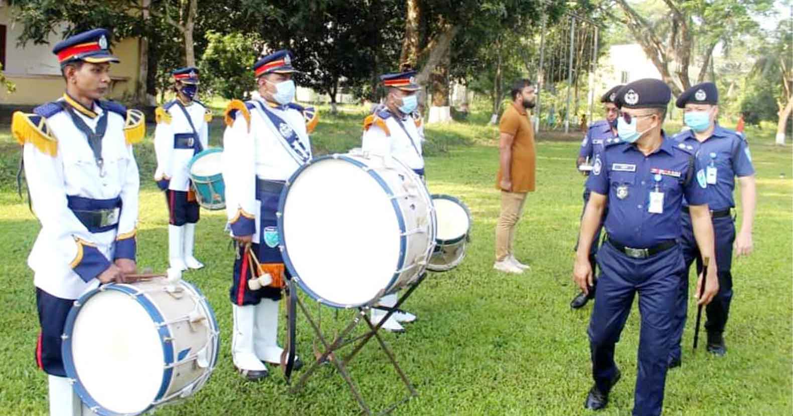 হবিগঞ্জ জেলা পুলিশের মাস্টার প্যারেড অনুষ্ঠিত