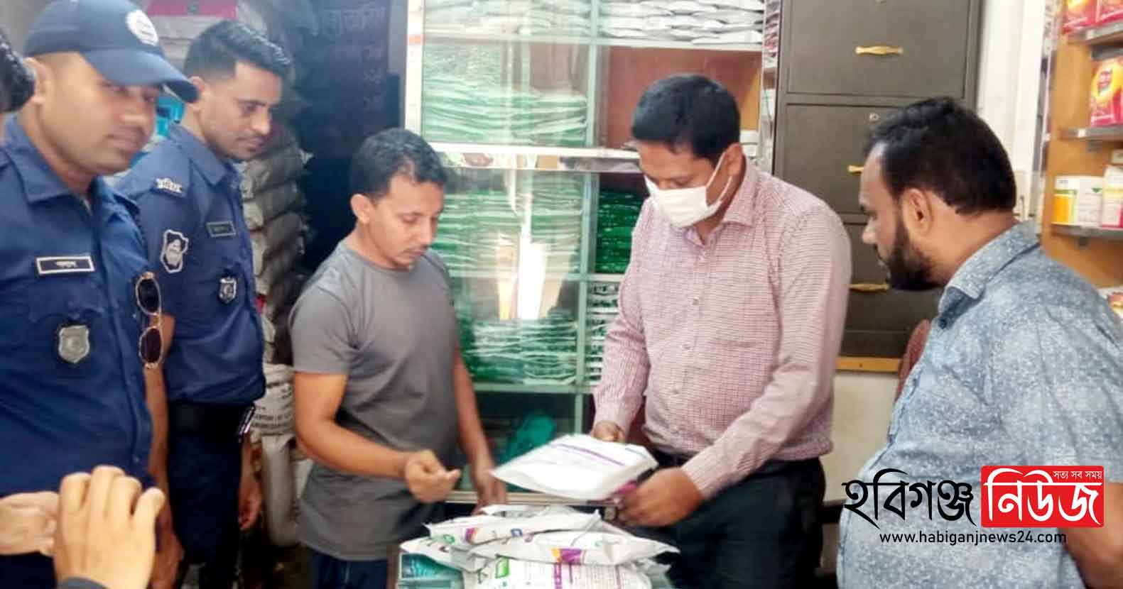 শায়েস্তাগঞ্জে জাতীয় ভোক্তা অধিকার সংরক্ষণ অধিদপ্তরের অভিযান