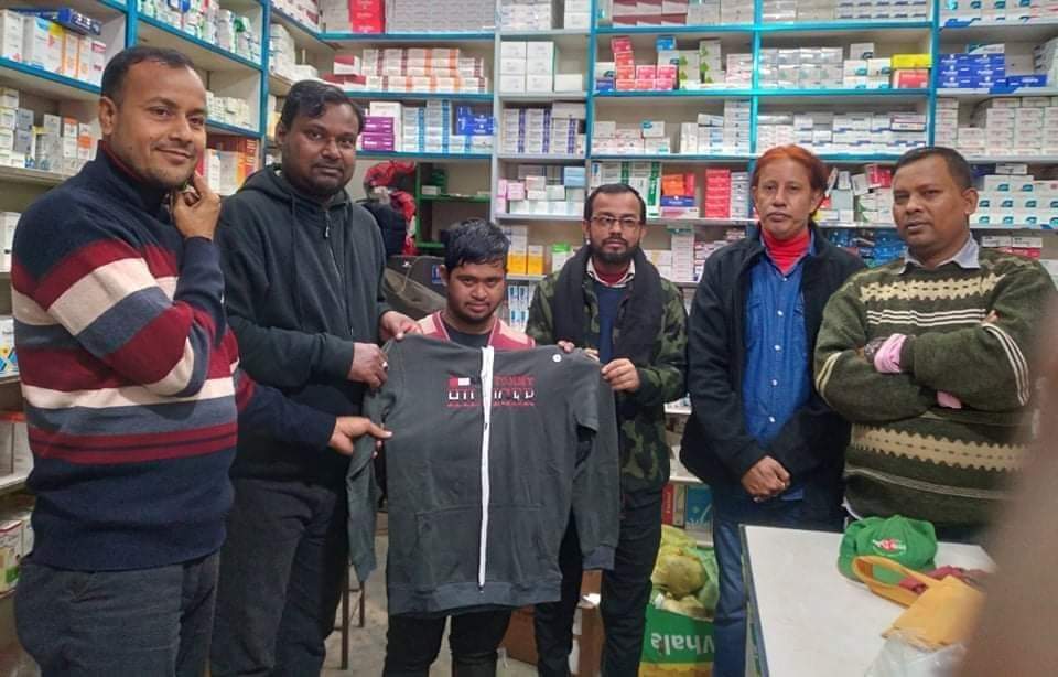 শীতার্তদের মাঝে মানবসেবা’র শীতবস্ত্র বিতরণ