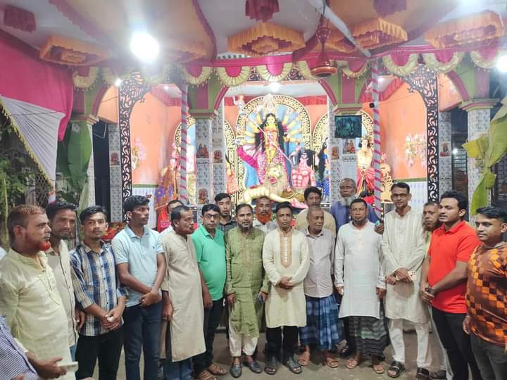 লাখাইয়ে বিএনপি ও অঙ্গ সংগঠনের নেতৃবৃন্দের পূজা মণ্ডপ পরিদর্শন