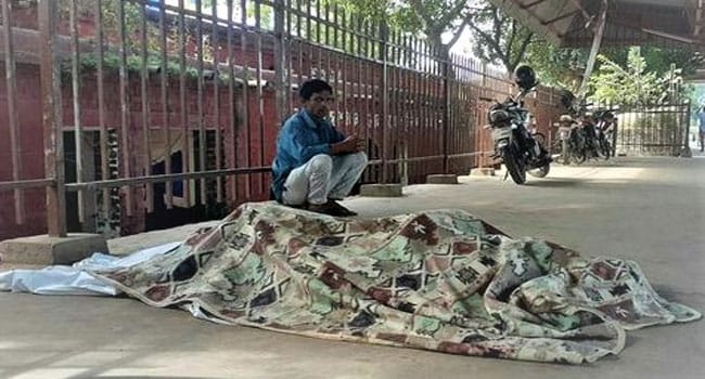 শায়েস্তাগঞ্জে ট্রেনের নীচে কাটা পড়ে নবীগঞ্জের যুবক নিহত