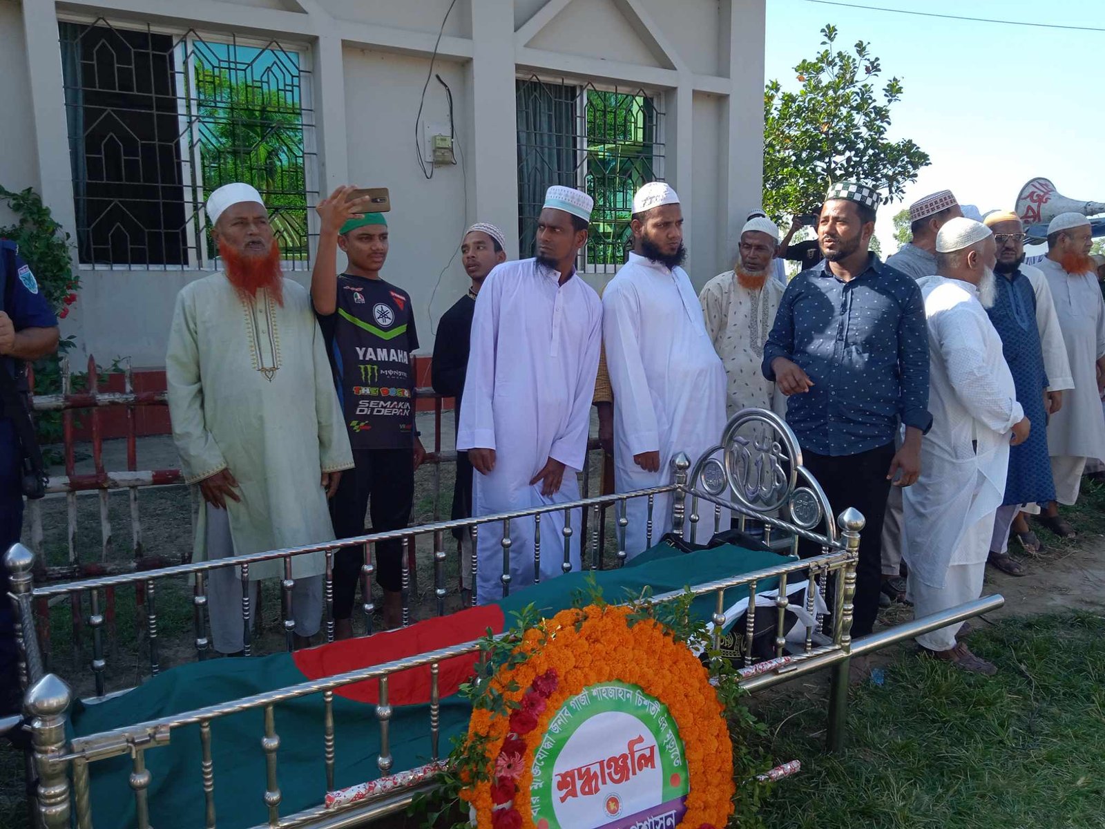 লাখাইয়ে সাংবাদিক ও বীর মুক্তিযোদ্ধার শাহাজান চিশতী আর নেই।। রাষ্ট্রীয় মর্যাদায় দাফন সম্পূর্ণ