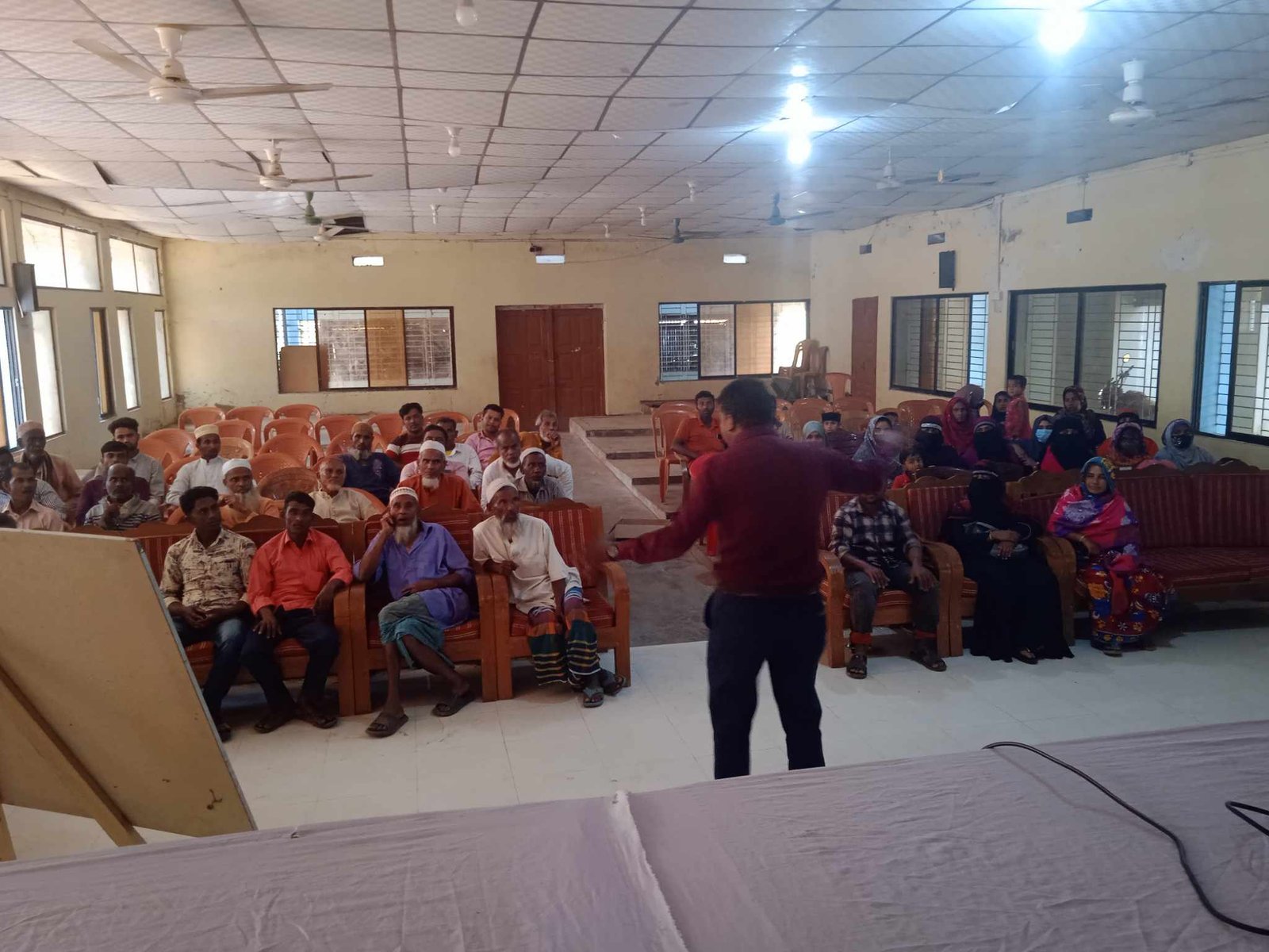 লাখাইয়ে কৃষক কৃষানীদের মাঝে প্রশিক্ষণ অনুষ্ঠিত