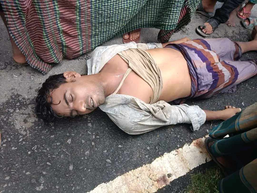 বানিয়াচং-হবিগঞ্জ রোডে ট্রাক-ইজিবাইক সংঘর্ষে চালক নিহত