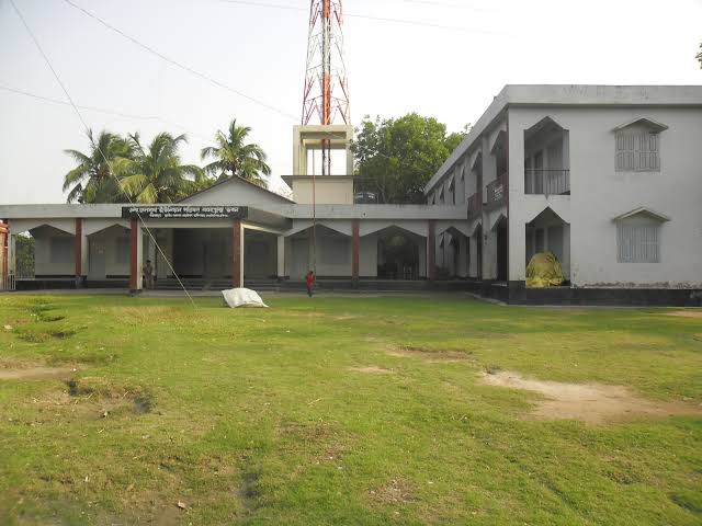 আজমিরীগঞ্জে দুই দলের সংঘর্ষের প্রস্তুতি ; এলাকায় থমথমে অবস্থা