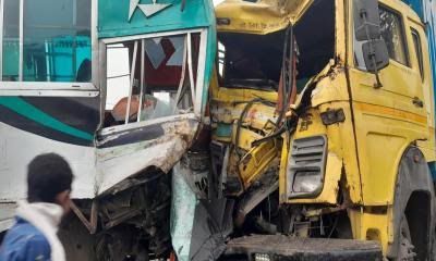 হবিগঞ্জে ৪ স্থানে সড়ক দুর্ঘটনায় আহত ২০