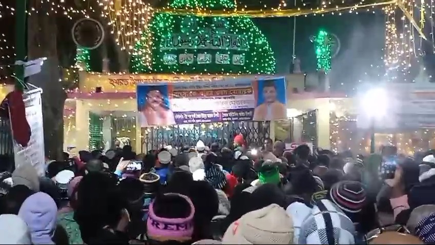 মোনাজাতের মধ্য দিয়ে চুনারুঘাটে মুড়ারবন্দ দরবার শরীফের ওরস সম্পন্ন