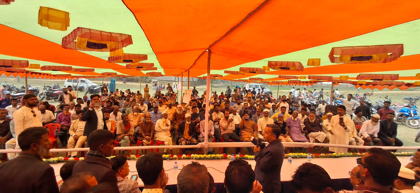 যার দ্বারা এলাকার উন্নয়ন হবে দল যেনো তাকেই ধানের শীষ দেয়- আহমেদ আলী মুকিব IMG 20250205 WA0032