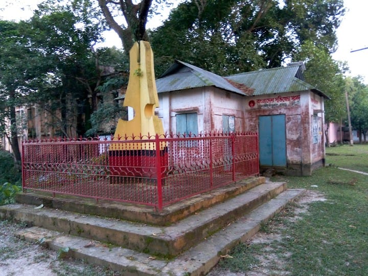 লাখাইয়ে গণমাধ্যম কর্মীদের অনুপস্থিতে উদযাপিত হল স্বাধীনতা দিবস