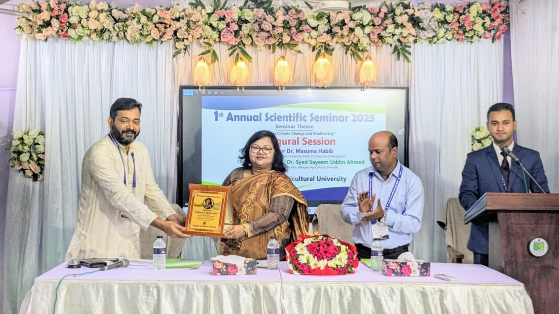 হবিগঞ্জ কৃষি বিশ্ববিদ্যালয়ে ‘কৃষি, জলবায়ু পরিবর্তন ও জীববৈচিত্র্য’ বিষয়ক প্রথম বার্ষিক বৈজ্ঞানিক সেমিনার অনুষ্ঠিত