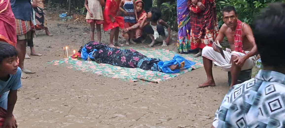 লাখাইয়ে গৃহবধূর রহস্যজনক মৃত্যু, স্বামীসহ শ্বশুর-শাশুড়ি পলাতক