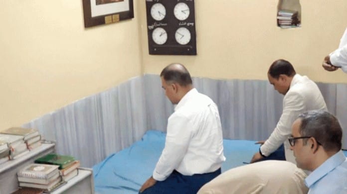 দরগাহ মসজিদে এশার নামাজ আদায় করলেন তারেক রহমান – Habiganj News দরগাহ মসজিদে এশার নামাজ আদায় করলেন তারেক রহমান – Habiganj News