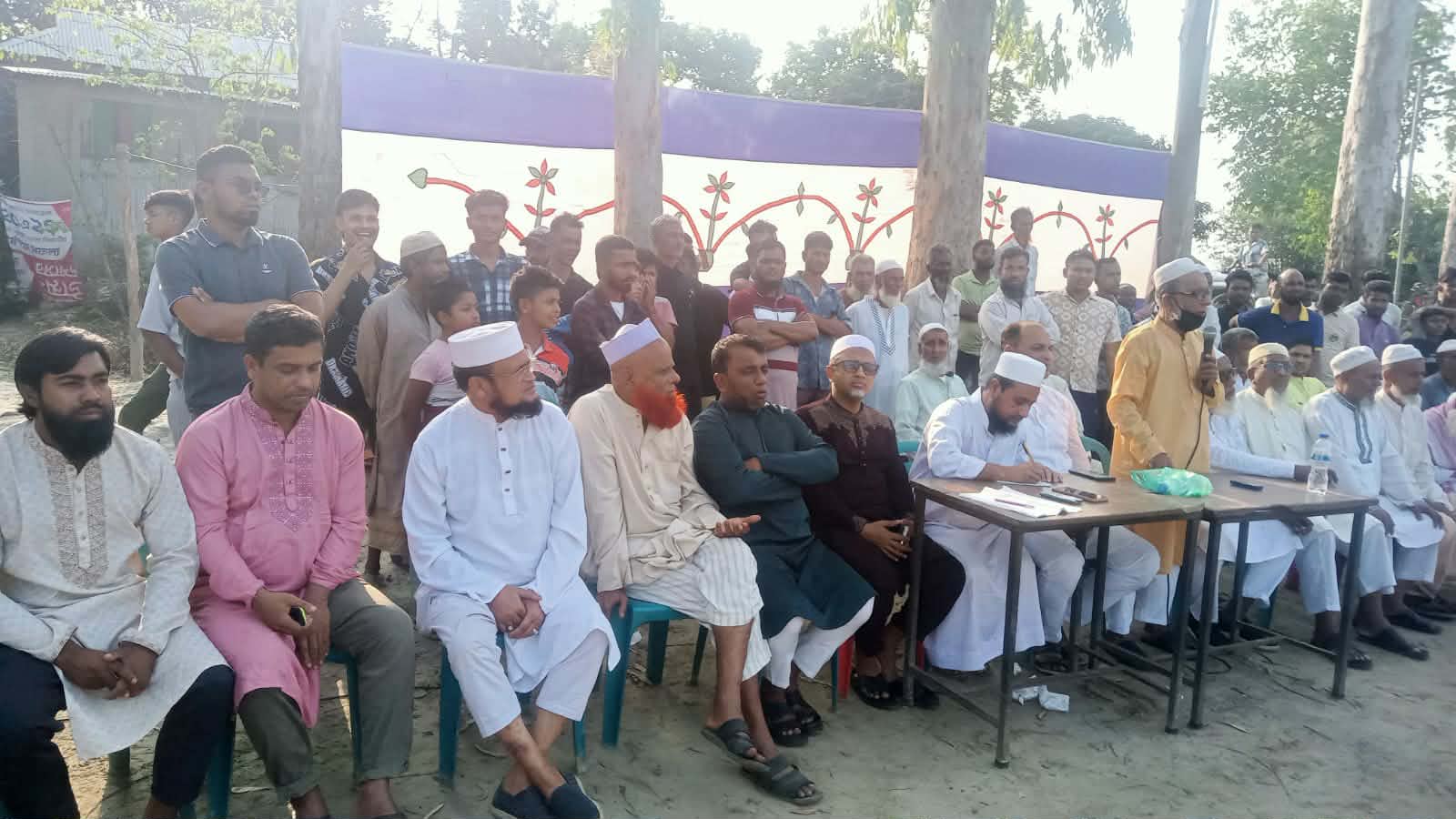 received_1631742401053481